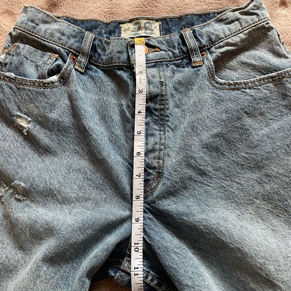 NWT Free people CRVY boyfriend distressed jeans size 28 - Picture 13 of 15